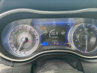 2021 Chrysler 300 Touring L - Interior Instrument Cluster / Odometer Image